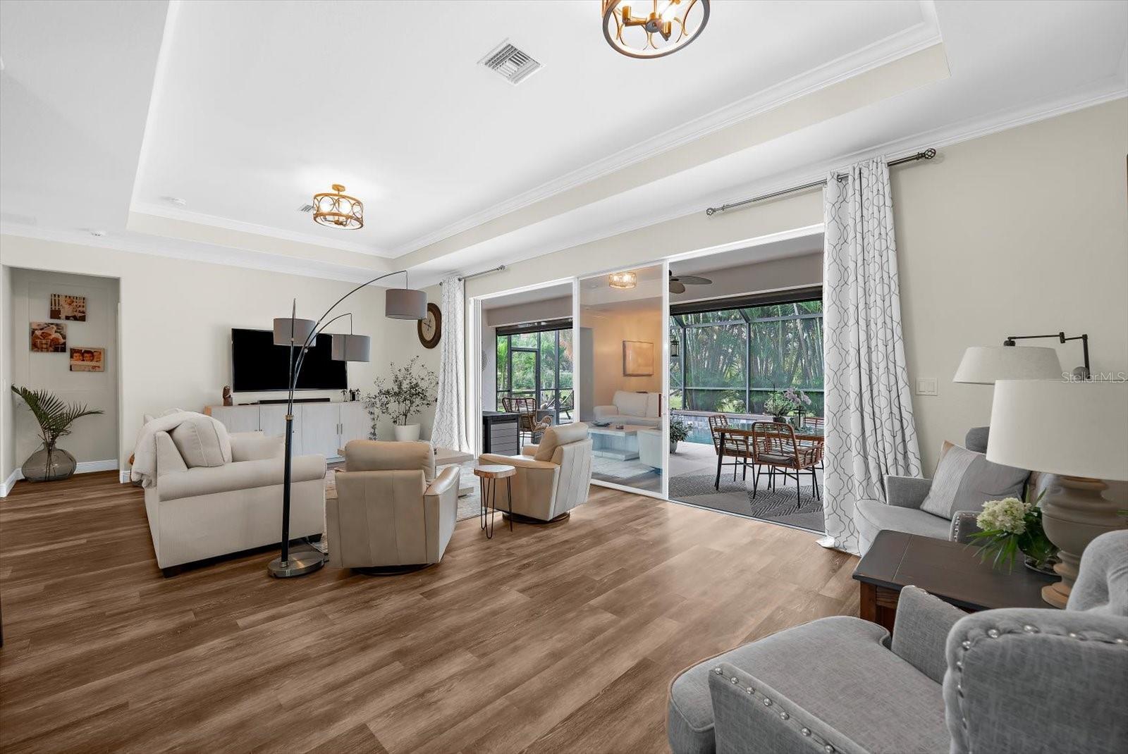 Image 34 of 66 For 342 River Enclave Court