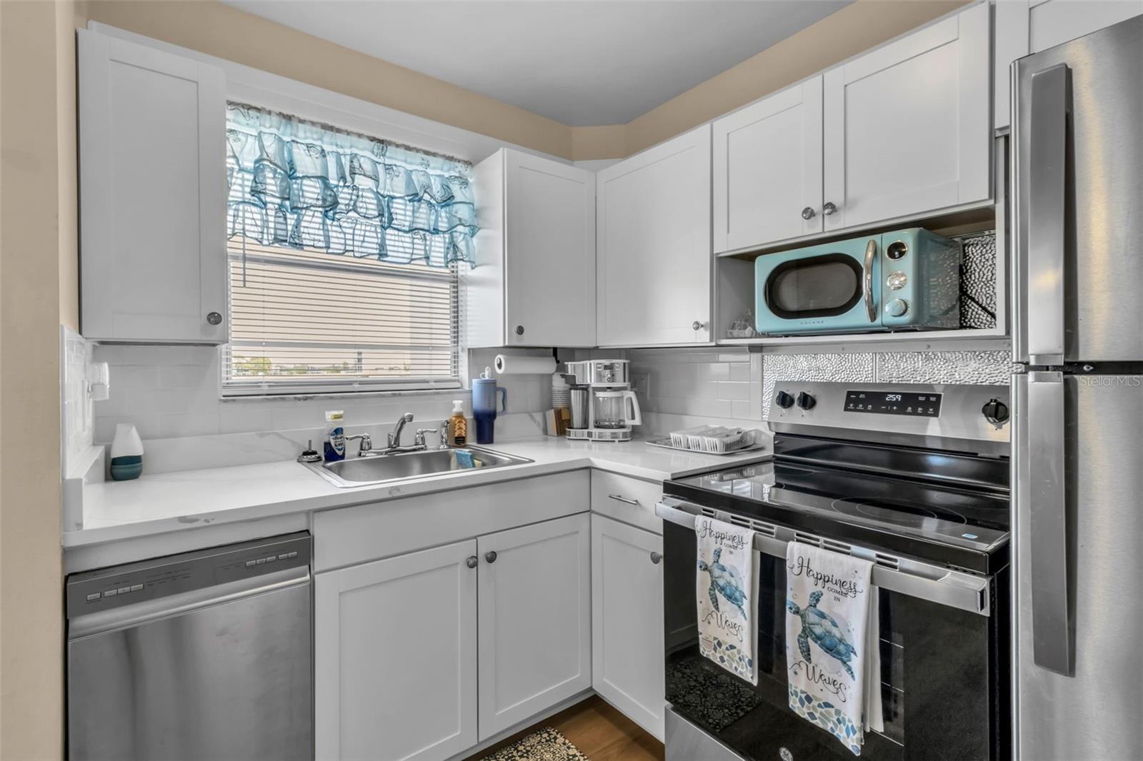 Image 12 of 37 For 4210 Ironwood Circle 403j