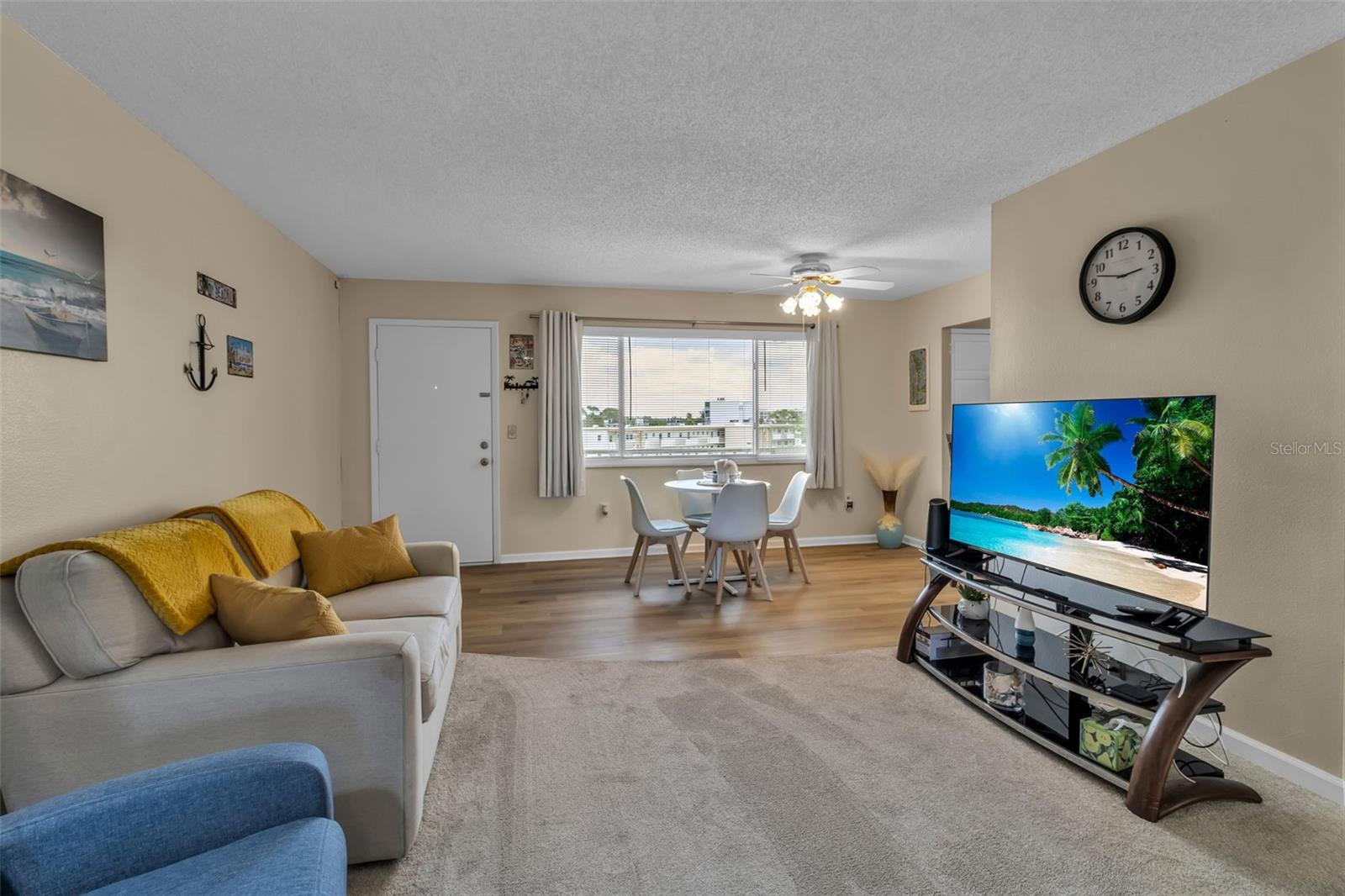 Image 6 of 37 For 4210 Ironwood Circle 403j