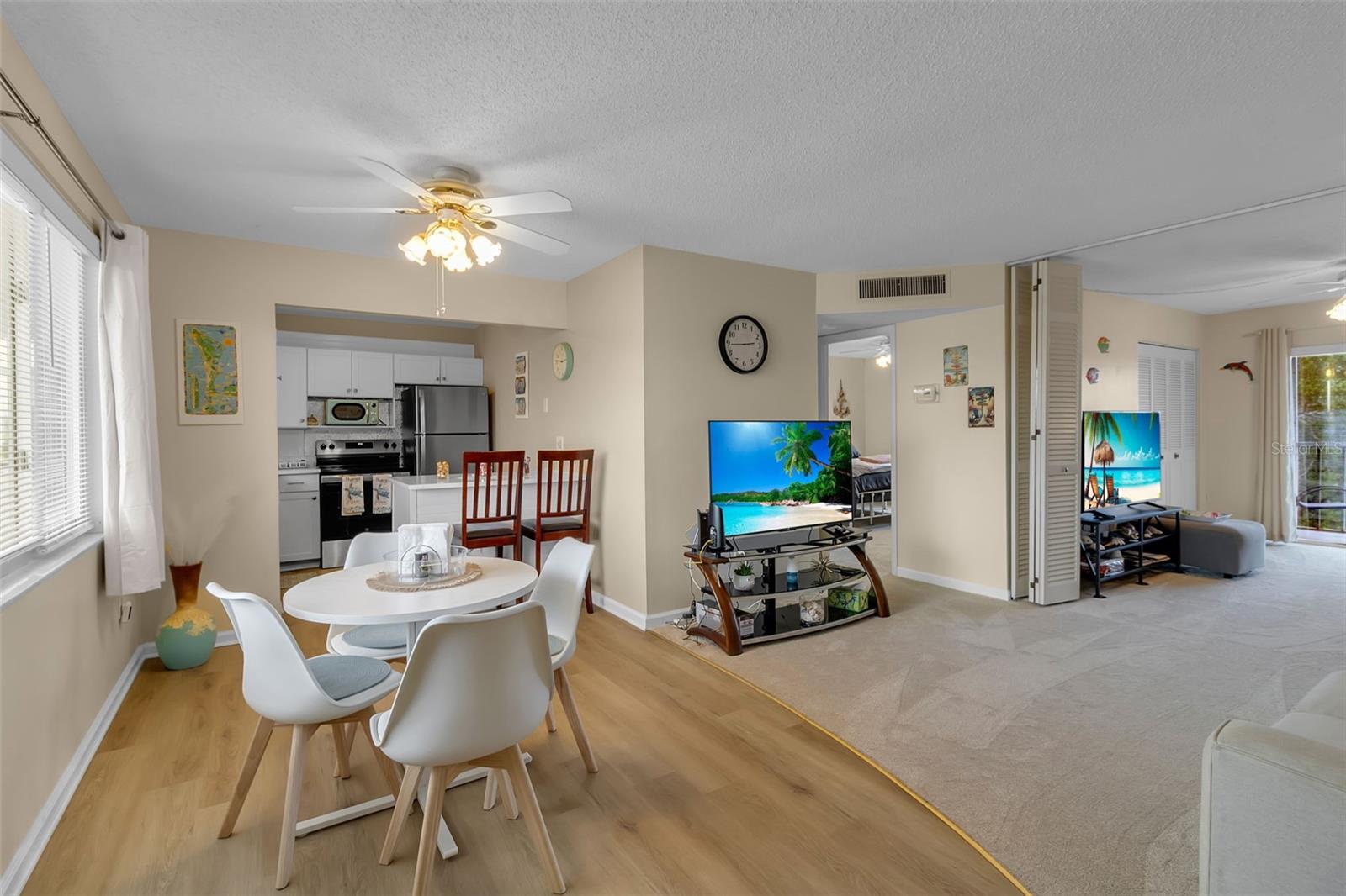 Image 7 of 37 For 4210 Ironwood Circle 403j
