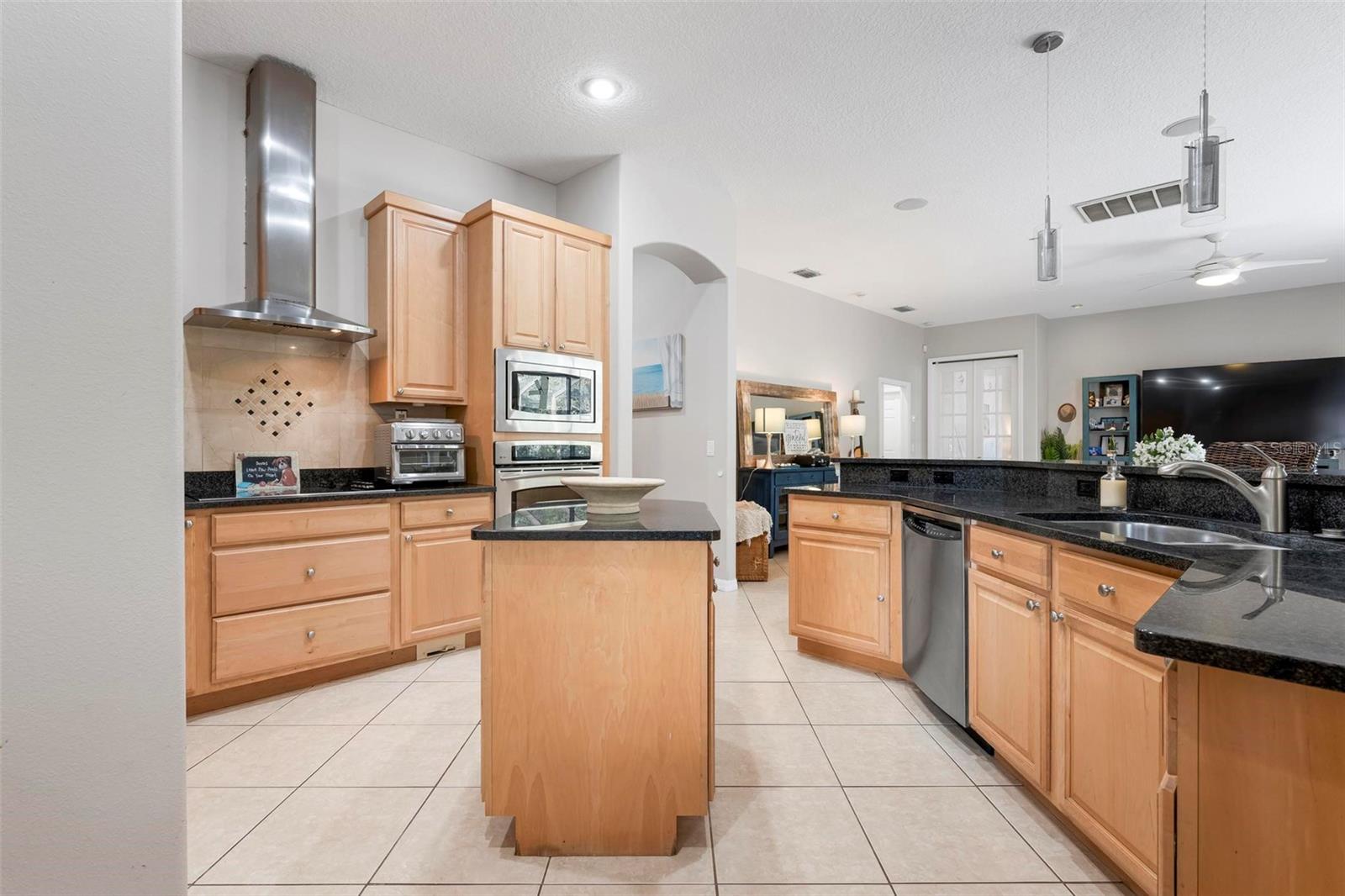 Image 14 of 72 For 22610 Night Heron Way