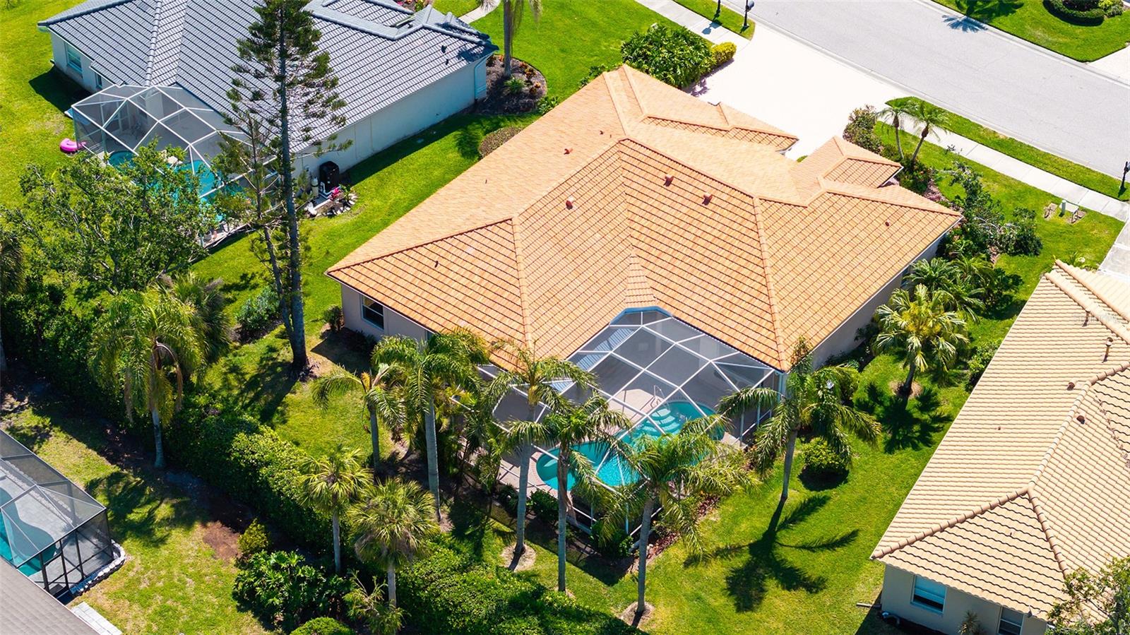 Image 5 of 62 For 5270 Far Oak Circle