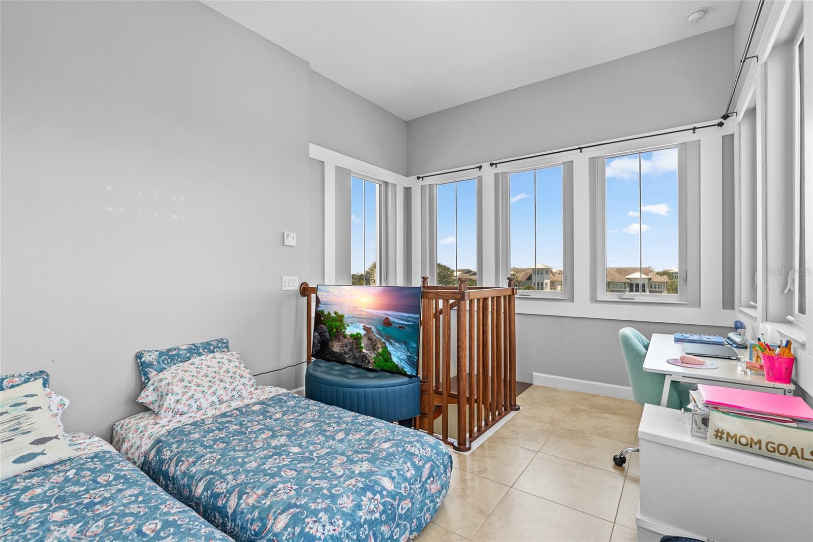 Listing photo id 21 for 319 Compass Point Drive 201