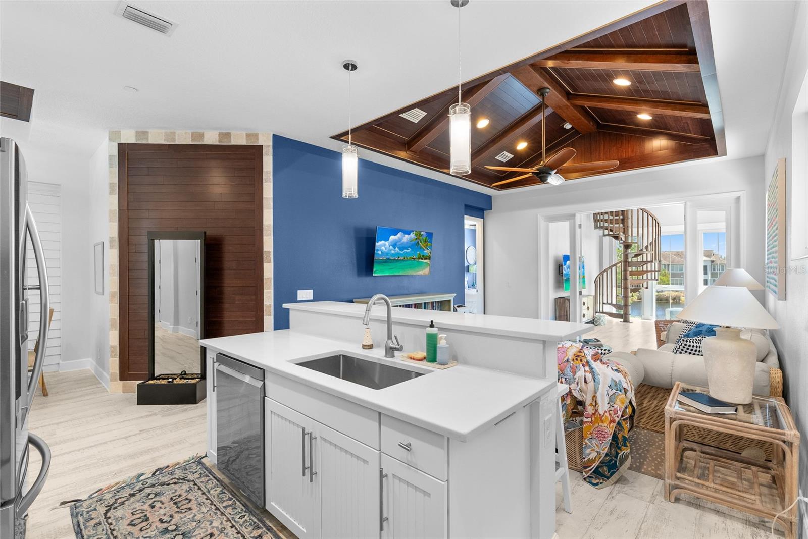 Listing photo id 32 for 319 Compass Point Drive 201