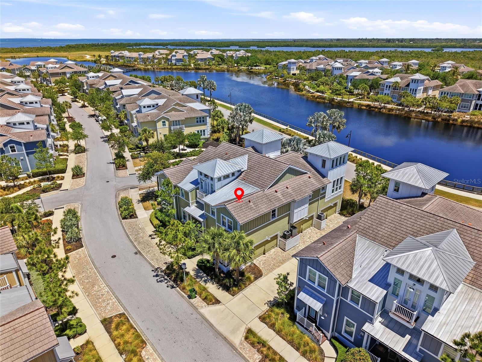 Listing photo id 35 for 319 Compass Point Drive 201