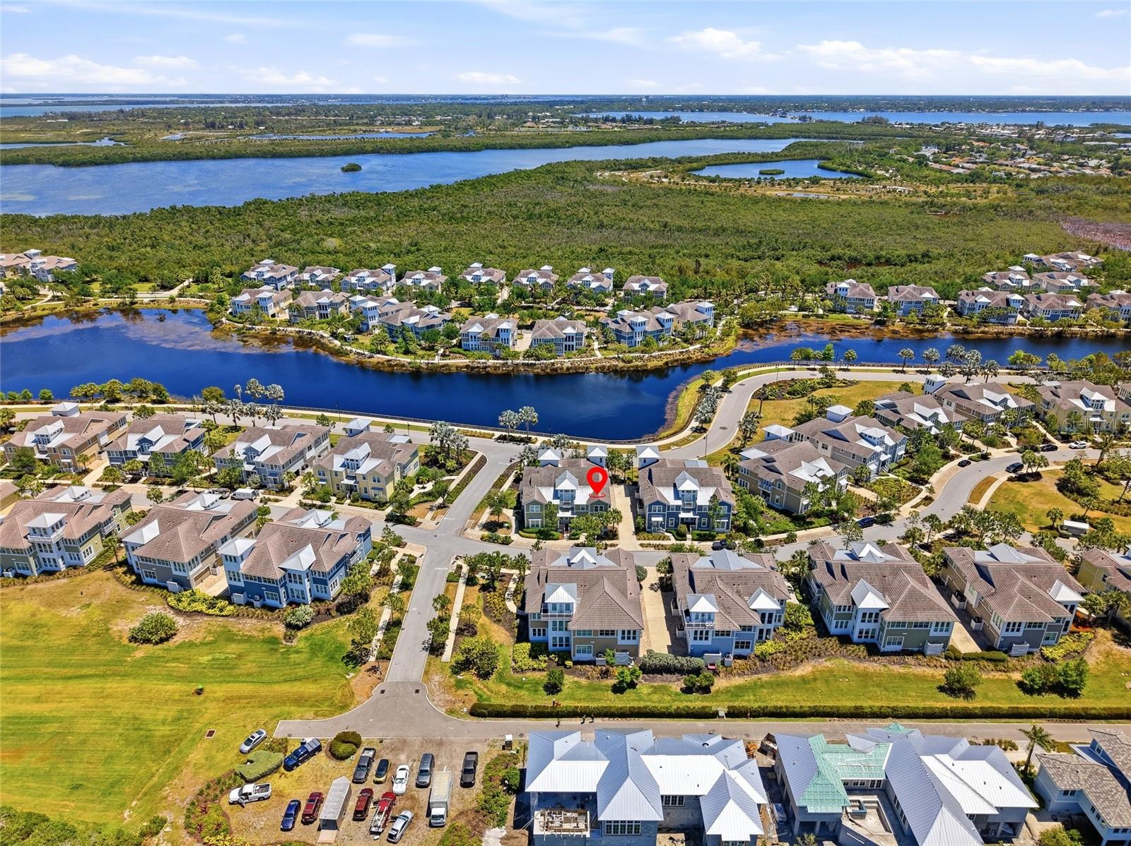 Listing photo id 37 for 319 Compass Point Drive 201