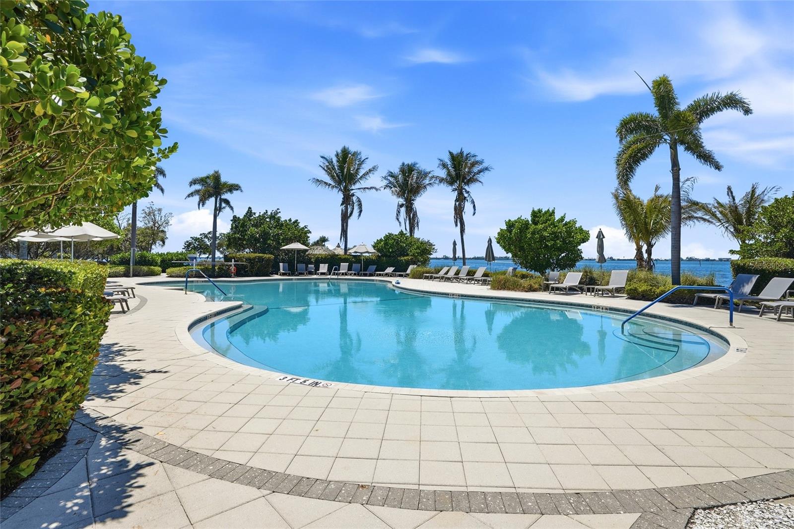 Listing photo id 46 for 319 Compass Point Drive 201