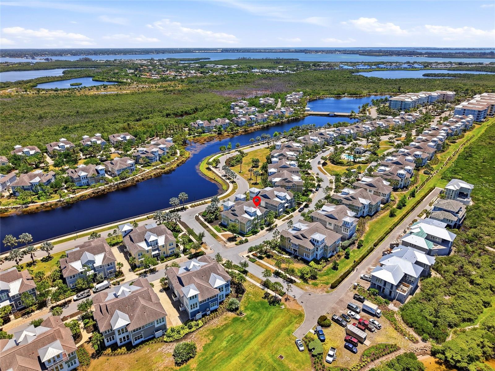 Listing photo id 57 for 319 Compass Point Drive 201