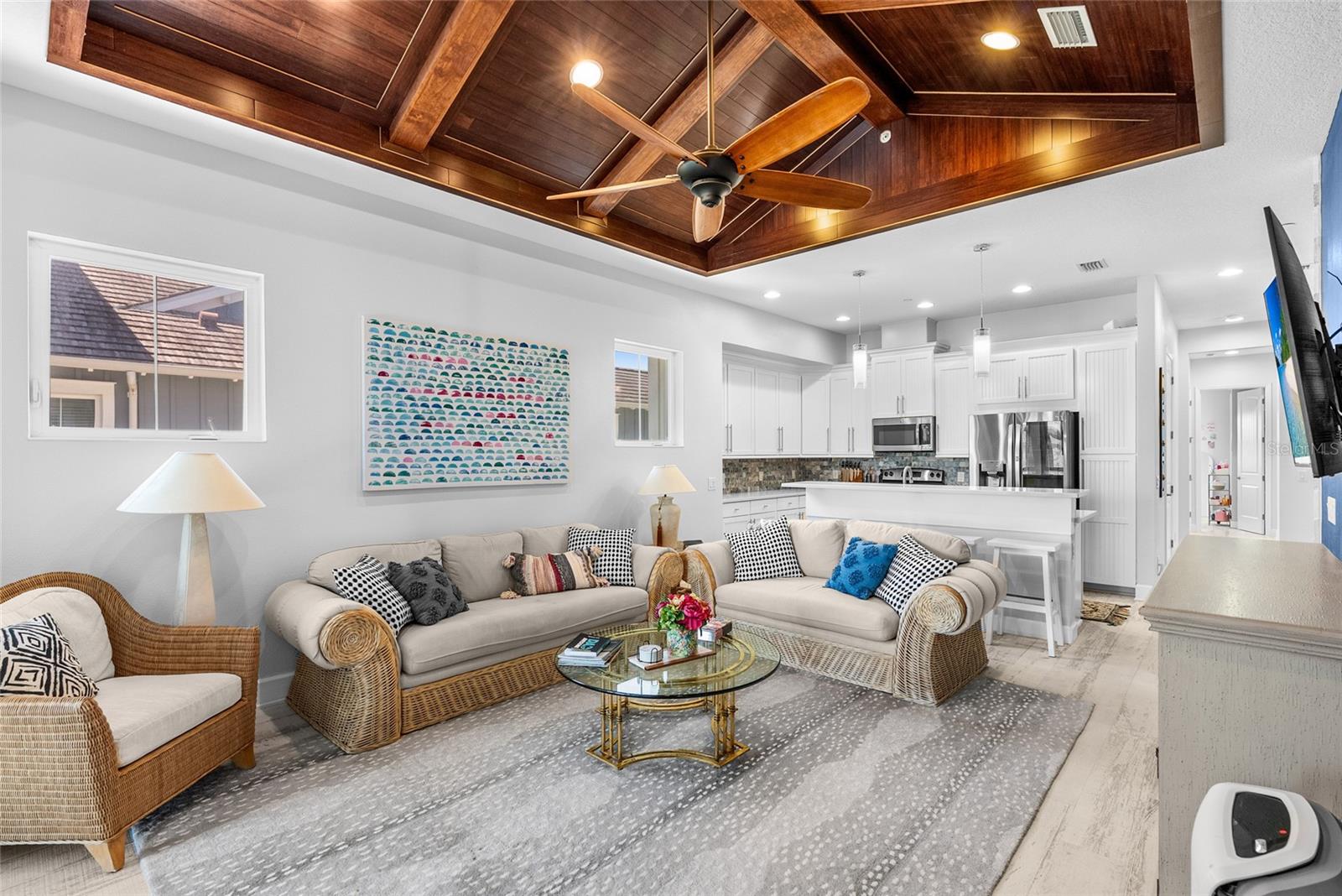 Listing photo id 5 for 319 Compass Point Drive 201