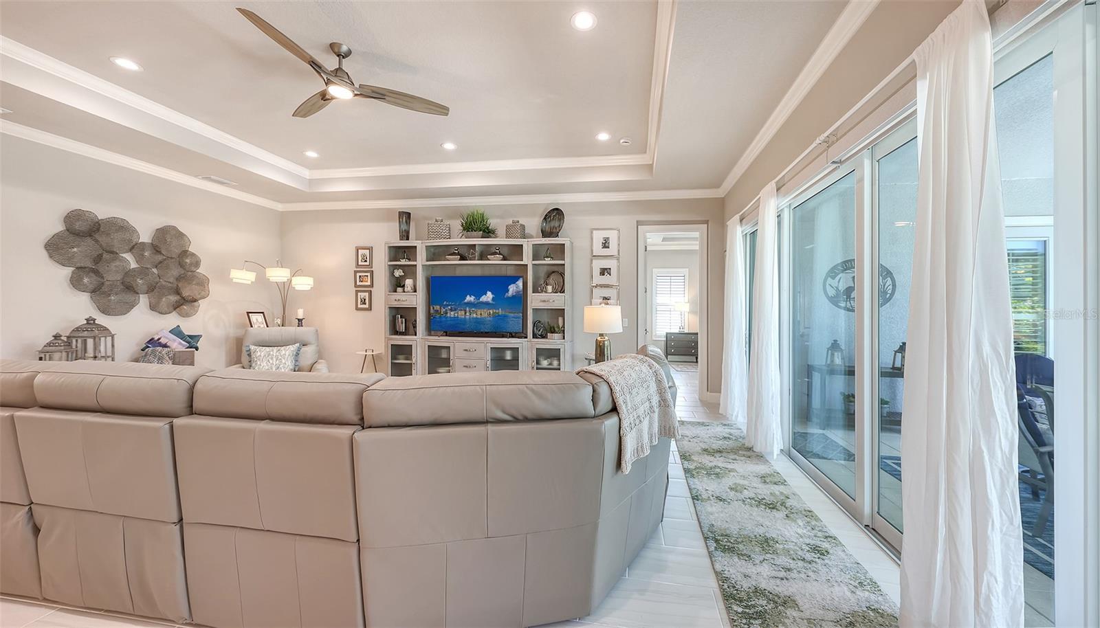 Image 10 of 63 For 7724 Sandhill Lake Drive
