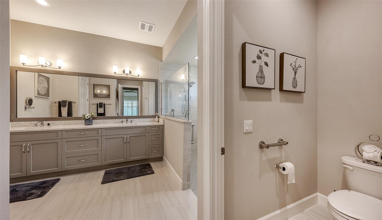 Image 24 of 63 For 7724 Sandhill Lake Drive