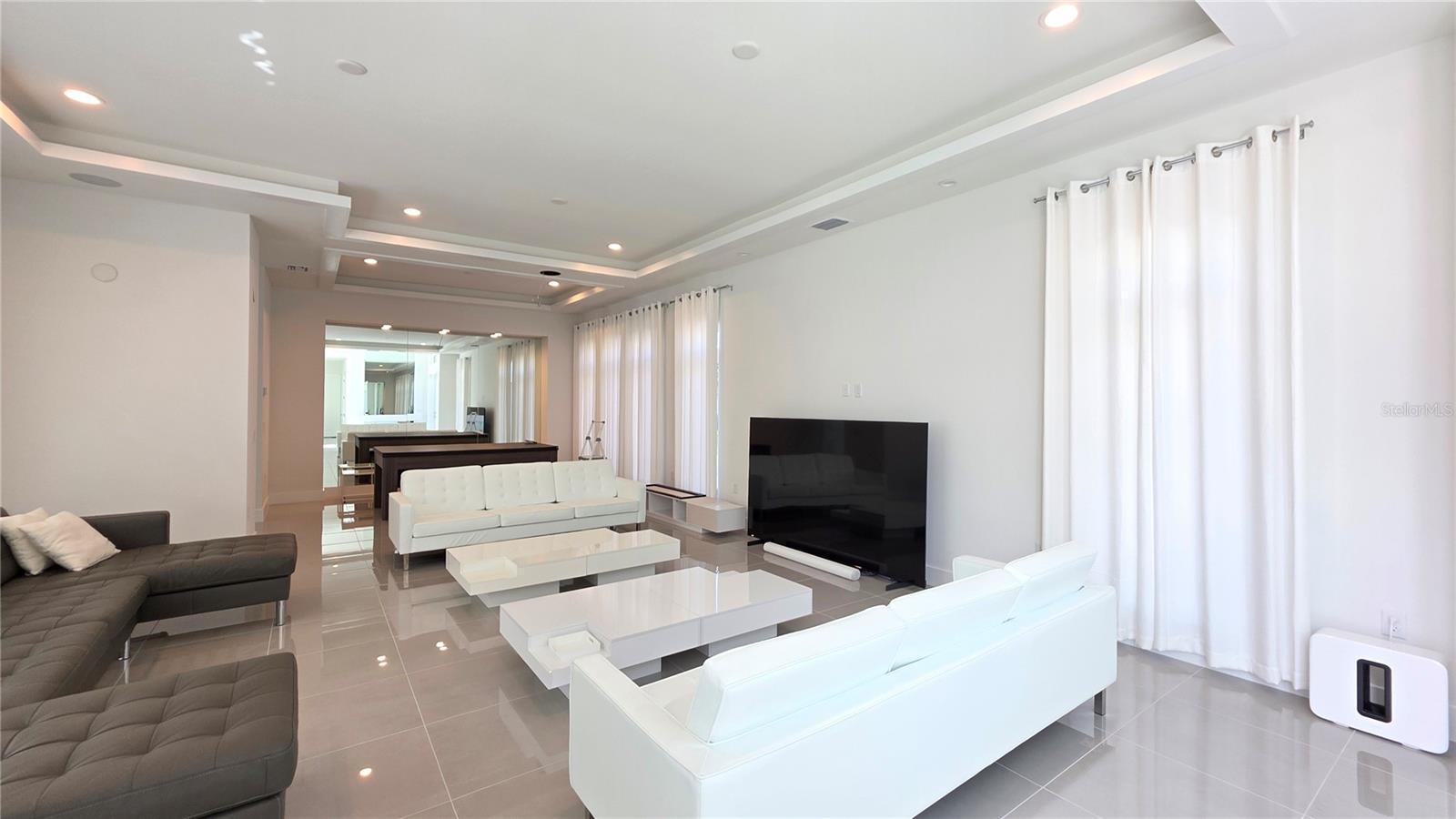 Image 33 of 40 For 6314 Sea Lavender Drive