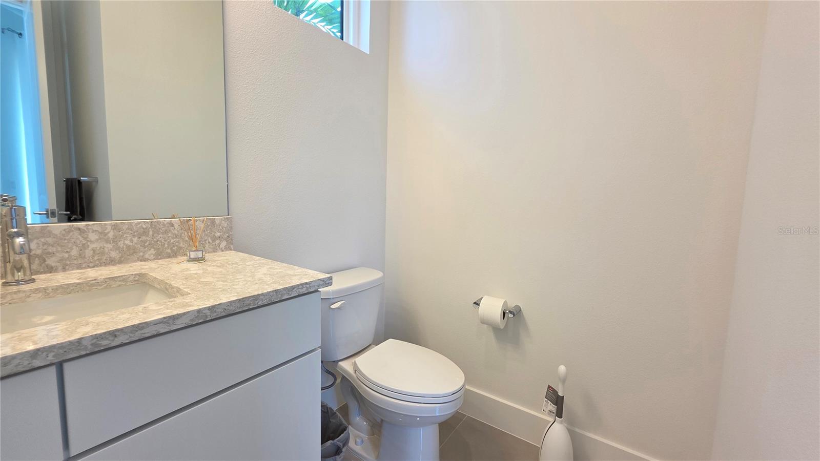 Image 36 of 40 For 6314 Sea Lavender Drive