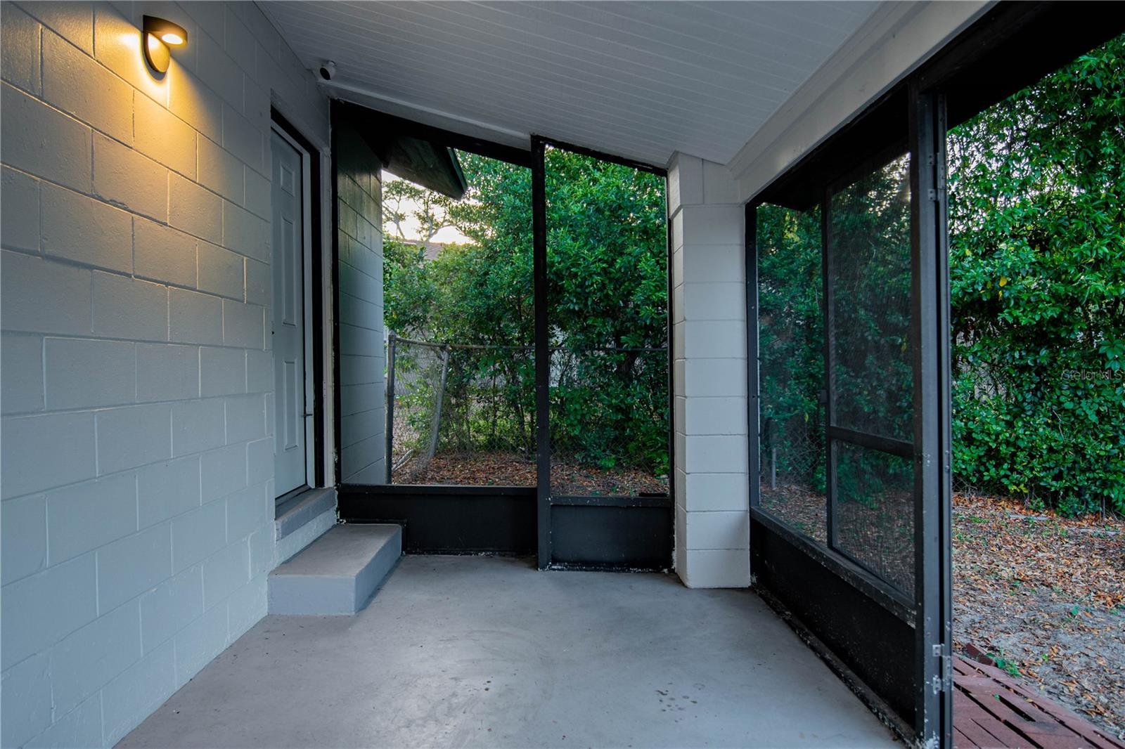 Image 47 of 59 For 5147 Lake Nina Drive
