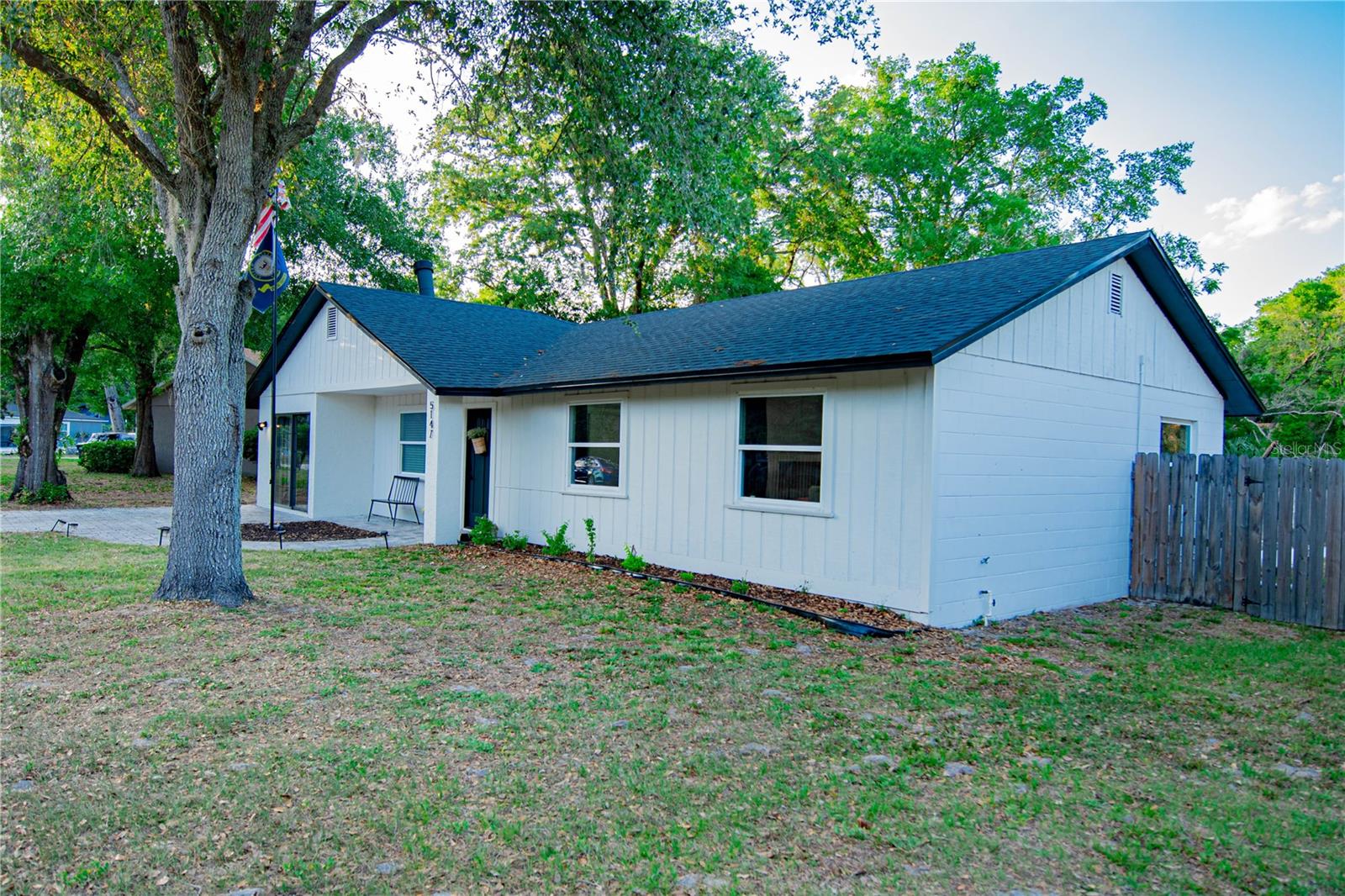 Image 7 of 59 For 5147 Lake Nina Drive