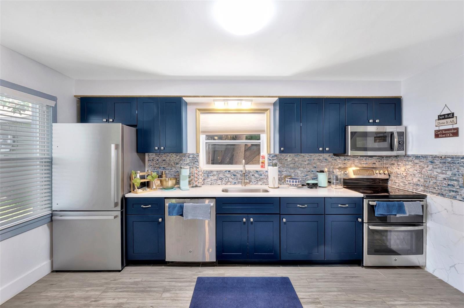 Image 10 of 40 For 340 78th Avenue