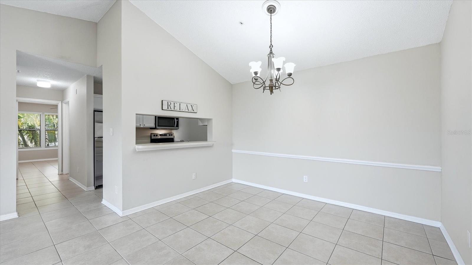 Image 11 of 47 For 4033 Crockers Lake Boulevard 28
