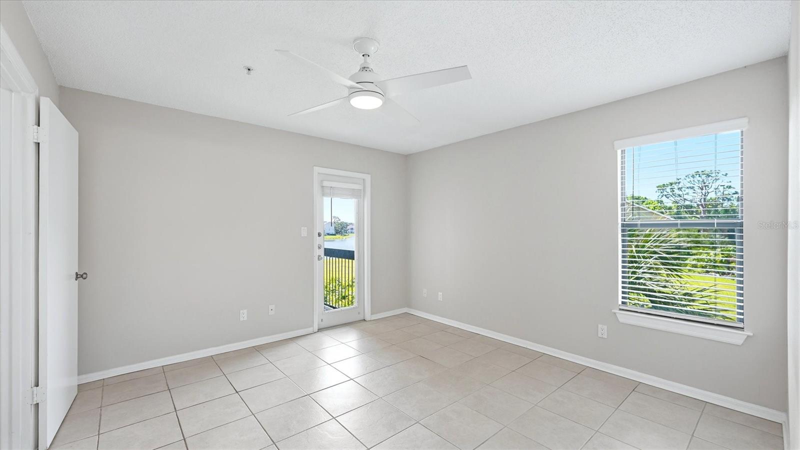 Image 16 of 47 For 4033 Crockers Lake Boulevard 28