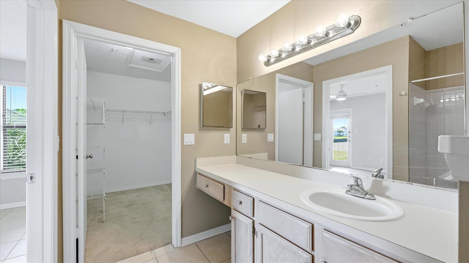 Image 20 of 47 For 4033 Crockers Lake Boulevard 28