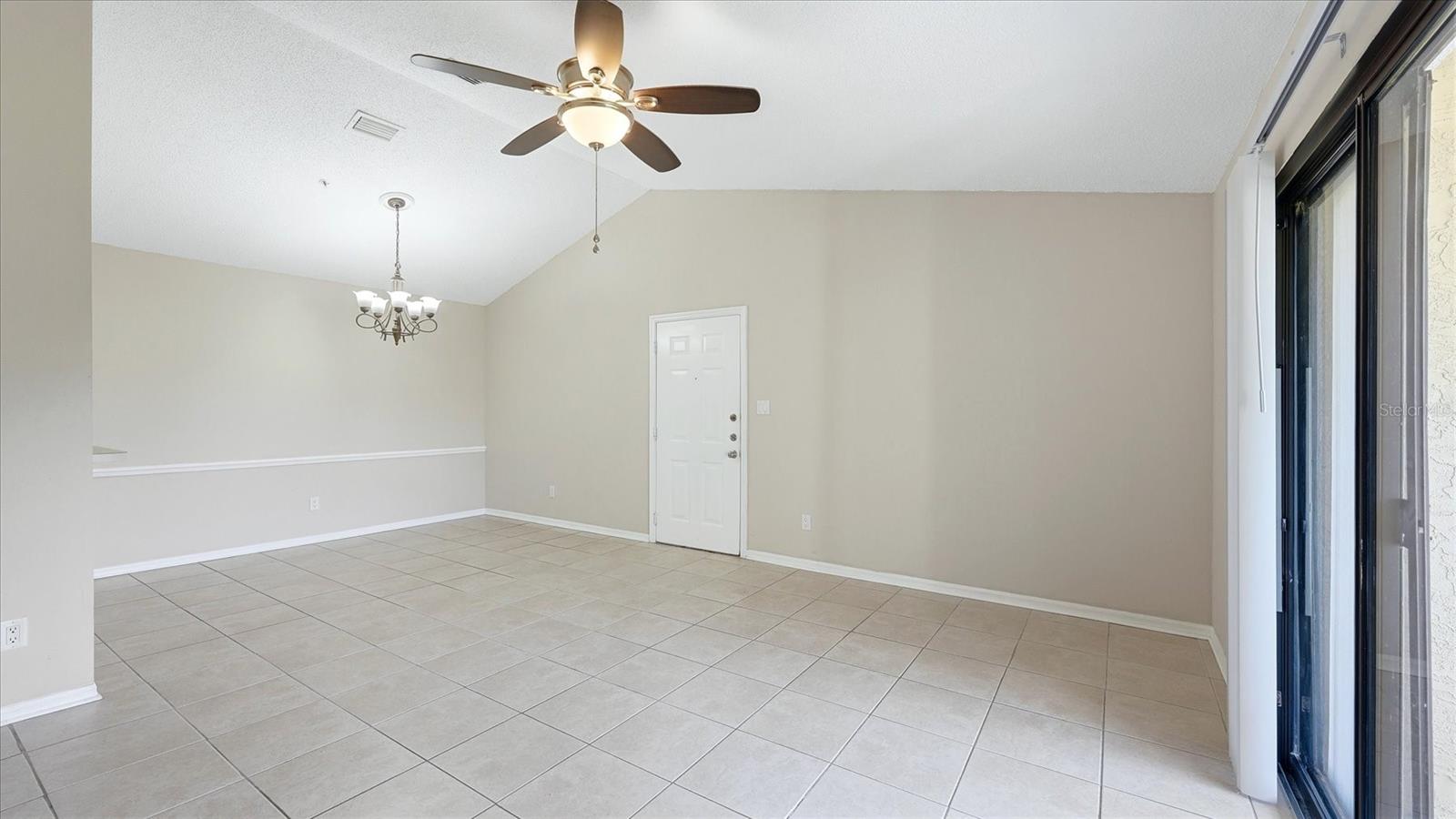 Image 8 of 47 For 4033 Crockers Lake Boulevard 28