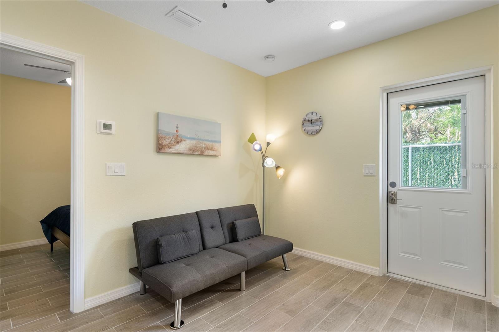 Image 5 of 10 For 11953 De Leon Drive