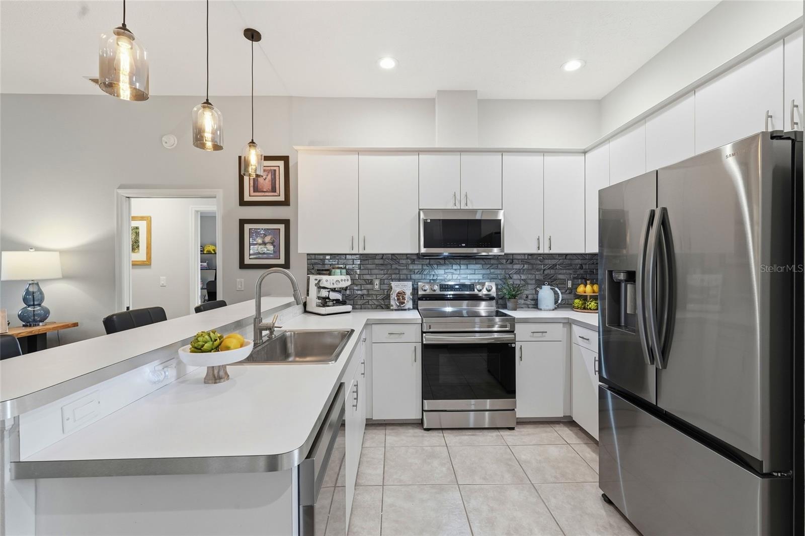 Image 15 of 59 For 6130 55th Avenue Circle E