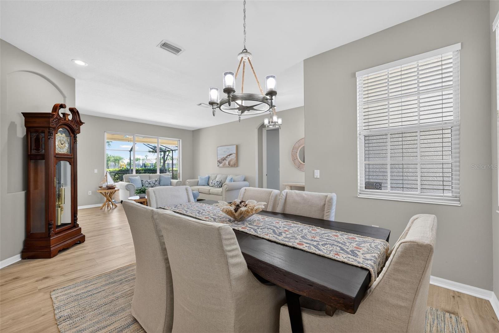 Listing photo id 8 for 13332 Purple Finch Cir