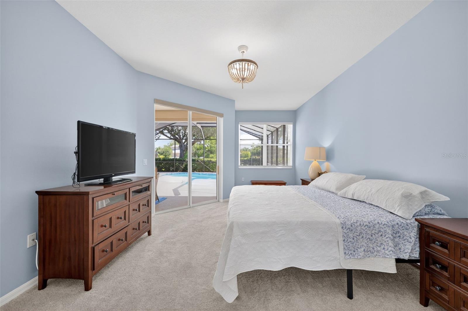 Listing photo id 9 for 13332 Purple Finch Cir