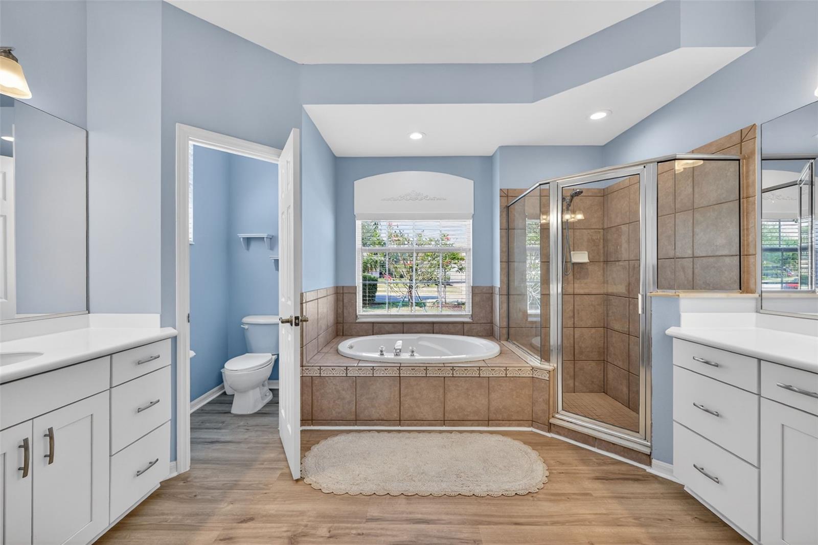 Listing photo id 11 for 13332 Purple Finch Cir