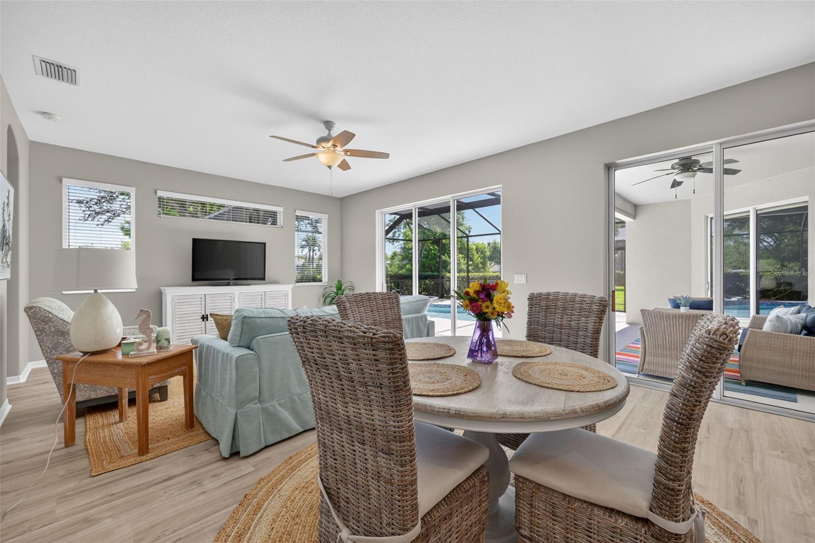 Listing photo id 18 for 13332 Purple Finch Cir