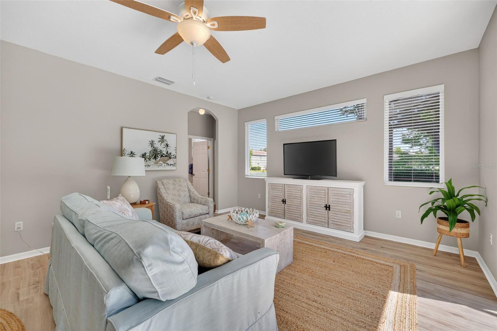 Listing photo id 19 for 13332 Purple Finch Cir