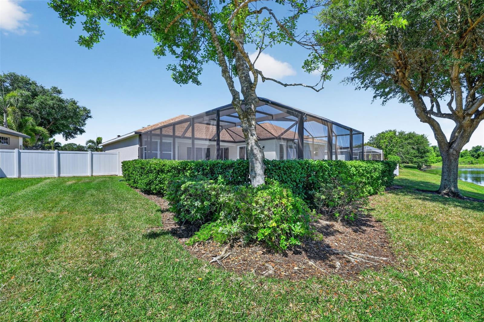 Listing photo id 36 for 13332 Purple Finch Cir