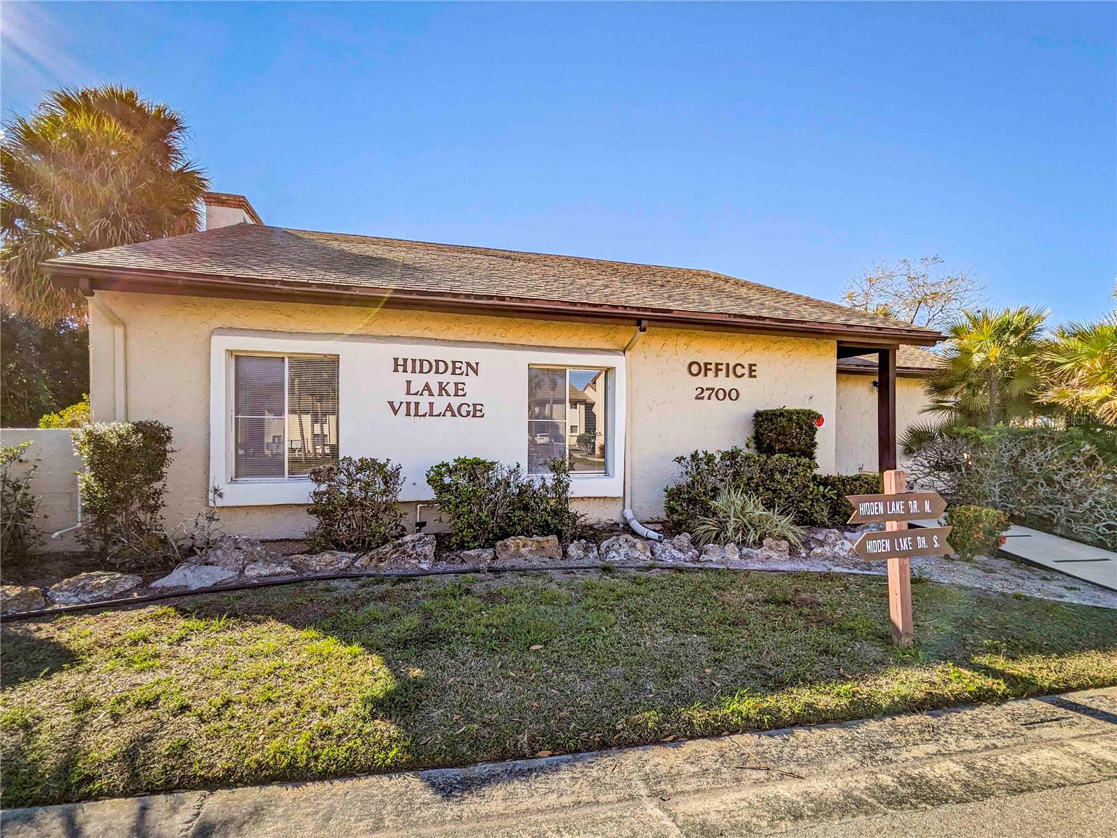 Image 13 of 22 For 2752 Hidden Lake Boulevard 2752