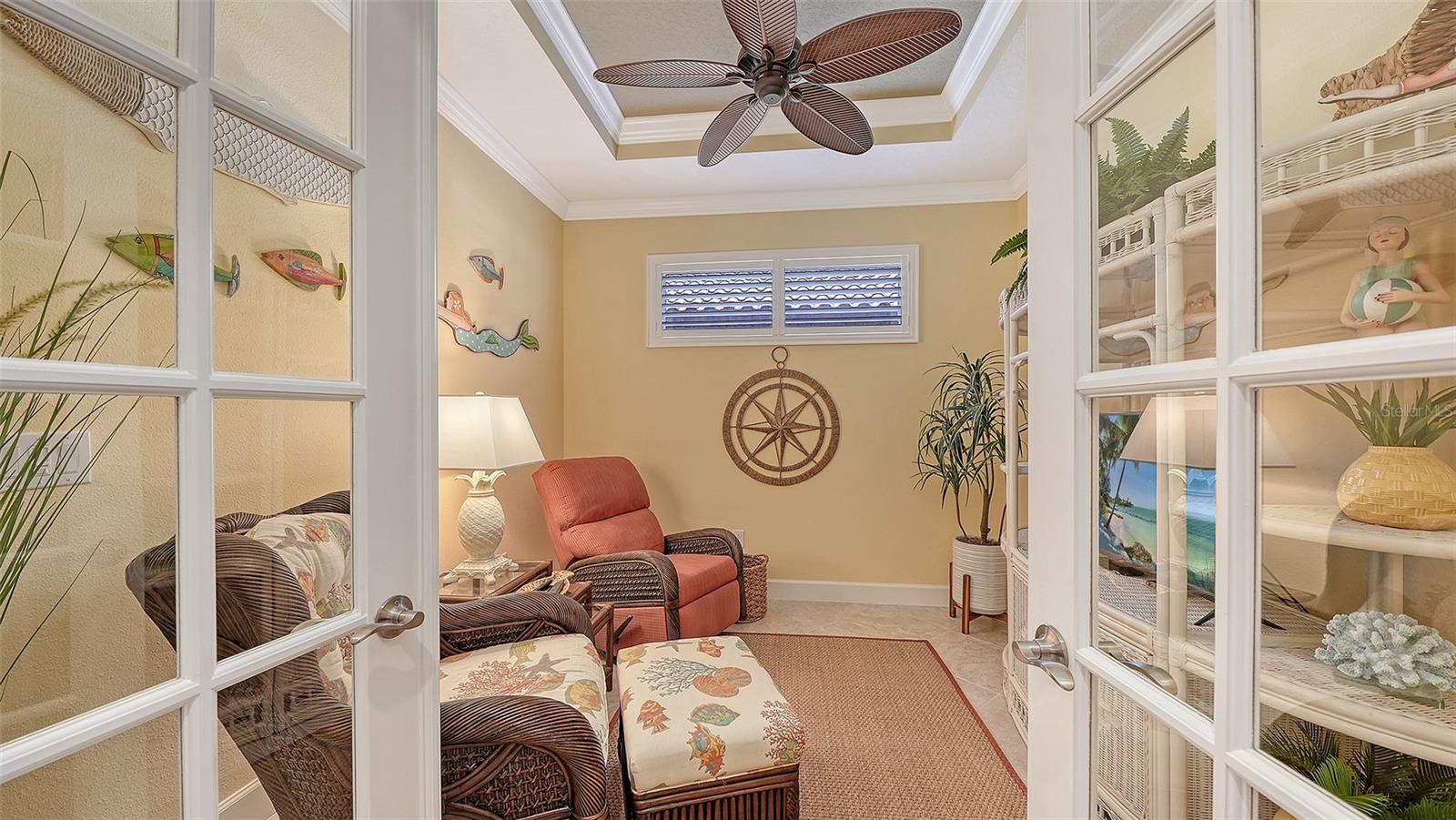 Listing photo id 35 for 5708 Puccini Street