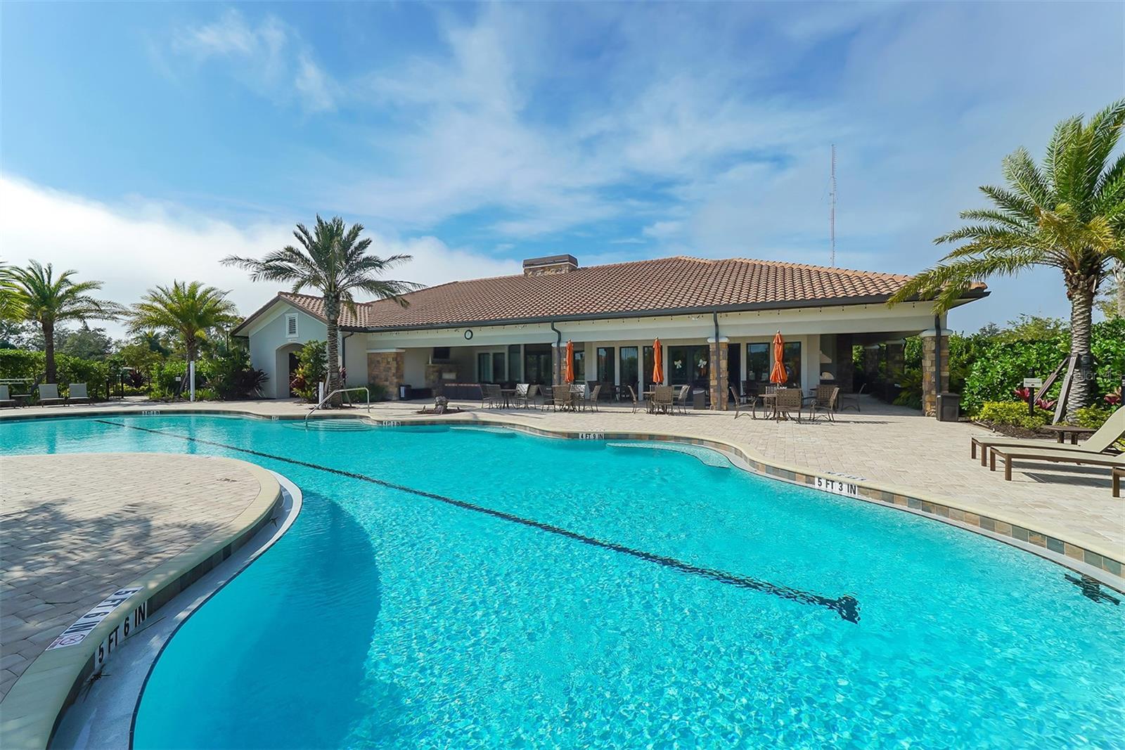 Listing photo id 58 for 5708 Puccini Street