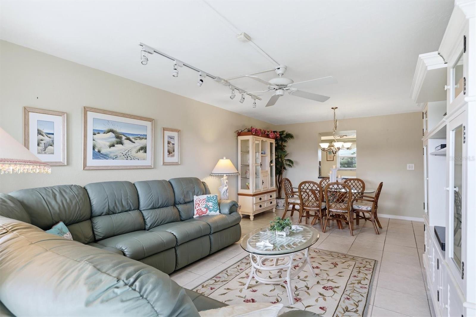 Image 5 of 58 For 1215 Portofino Drive 406