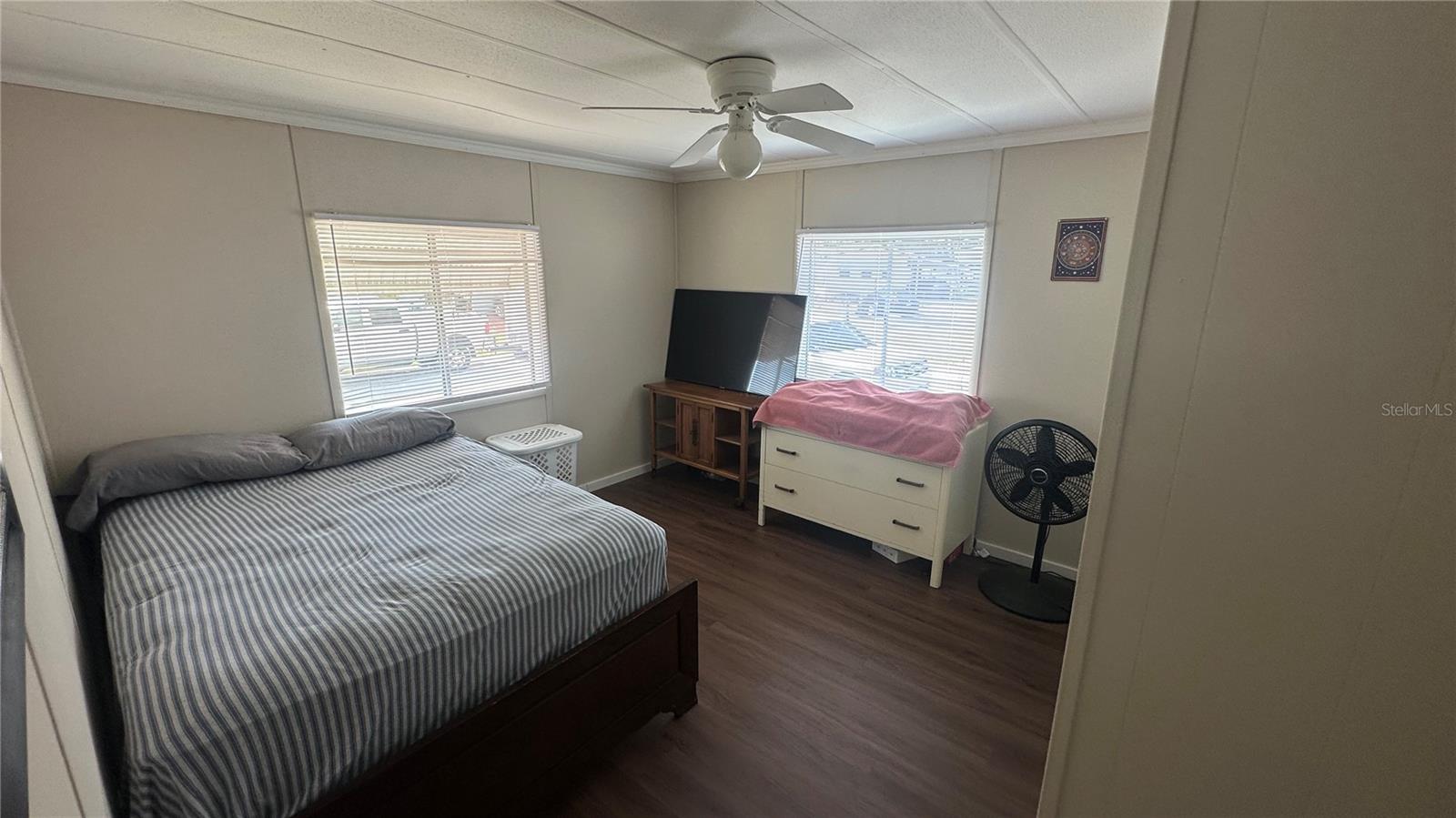 Image 23 of 26 For 6710 36th Avenue E 63