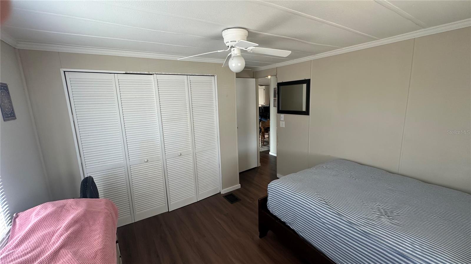 Image 24 of 26 For 6710 36th Avenue E 63