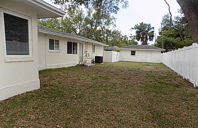 Image 7 of 34 For 602 32nd Street W