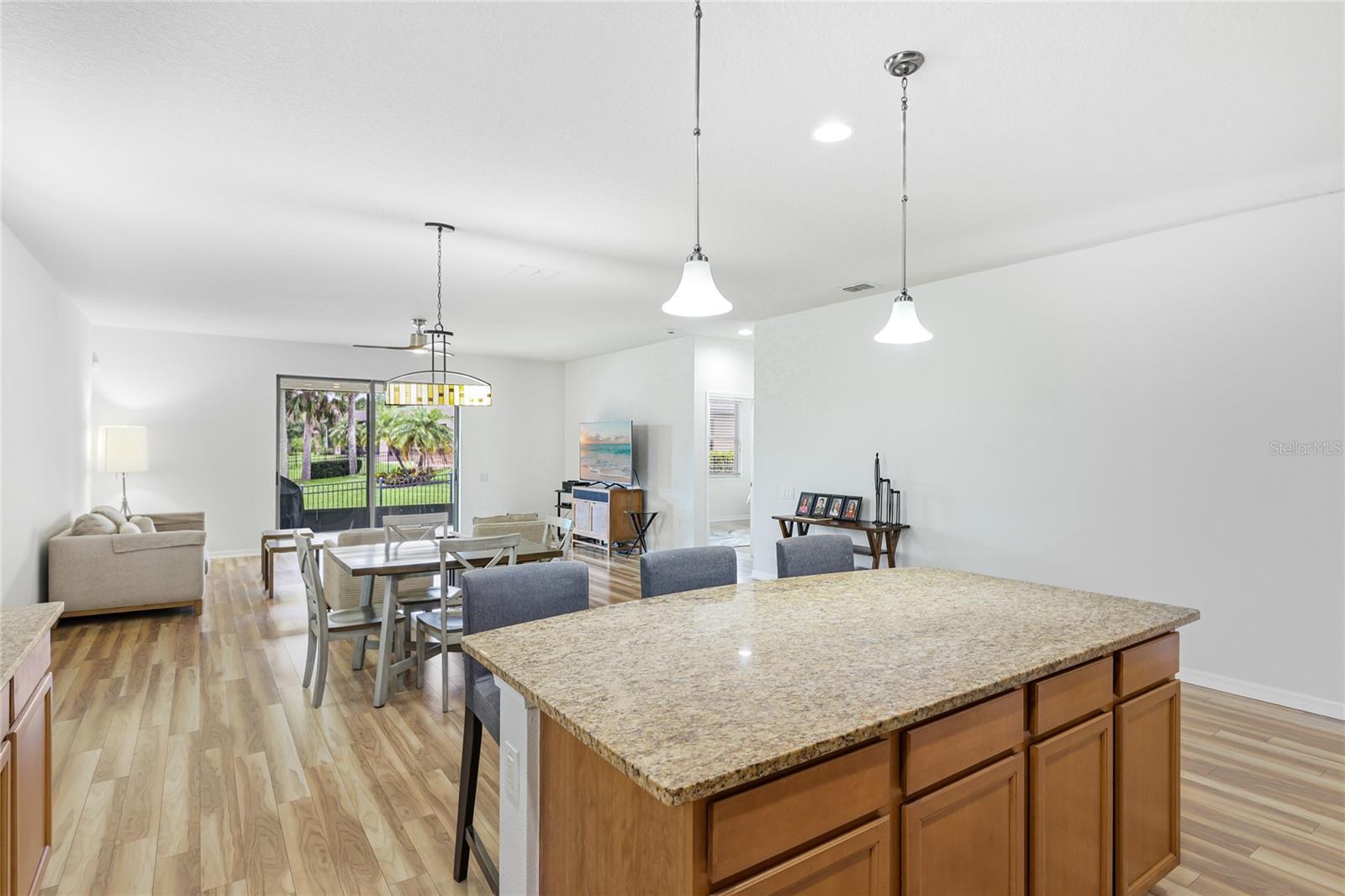Image 9 of 62 For 5539 105th Terrace E