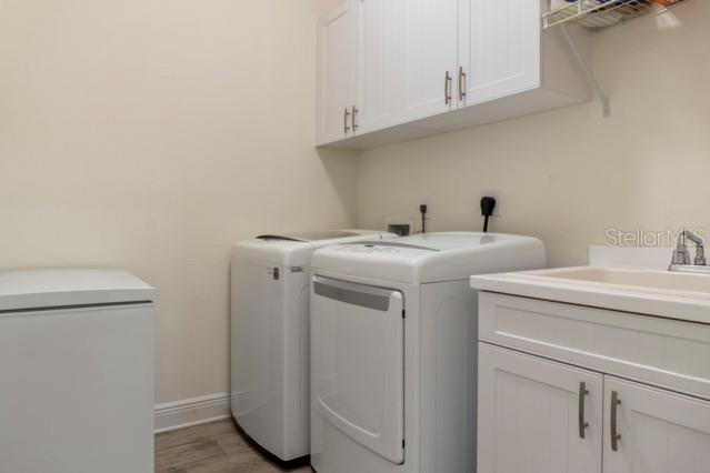 Image 37 of 57 For 7657 Ridgelake Circle