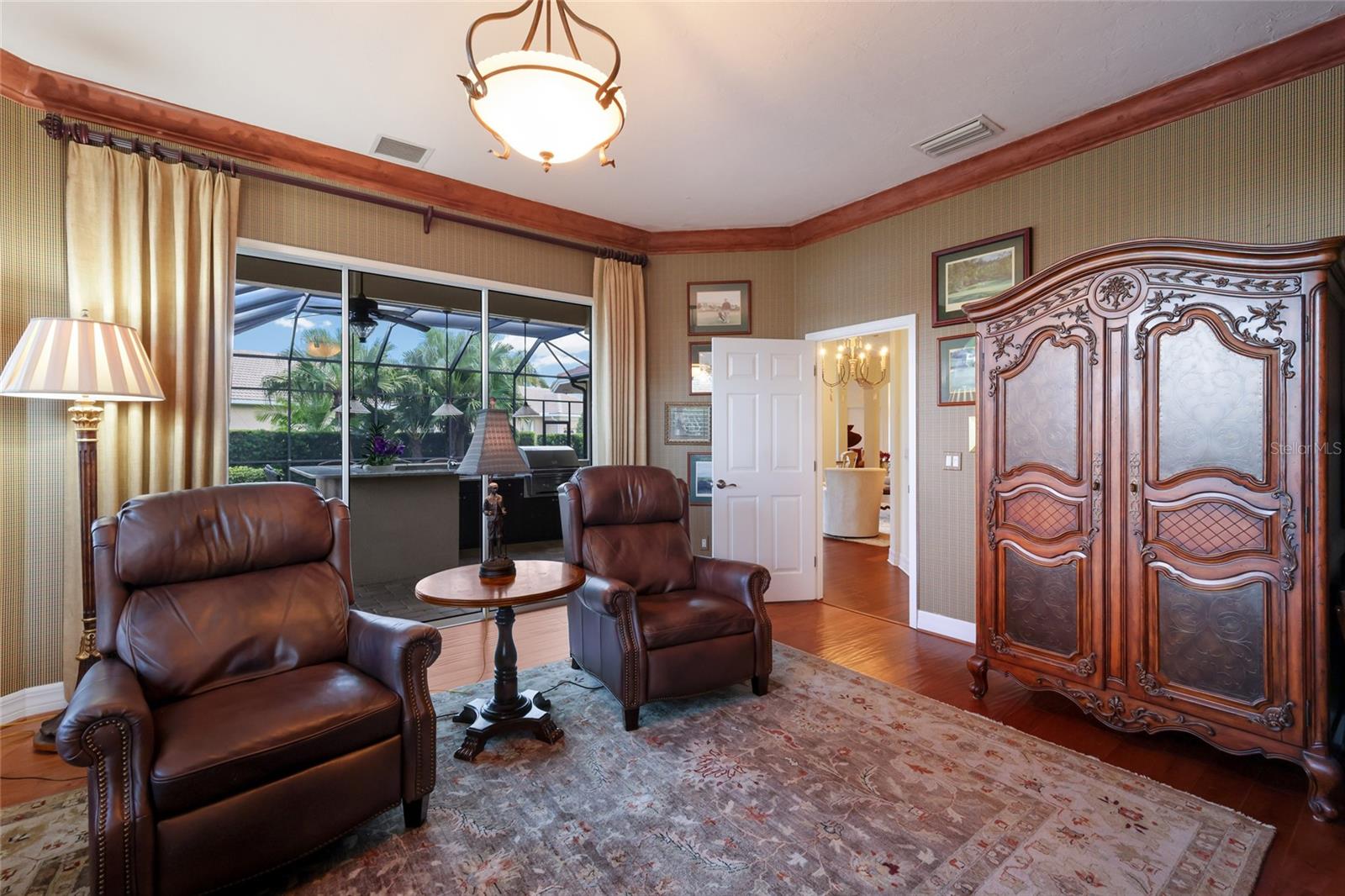 Image 32 of 82 For 7207 Ashland Glen