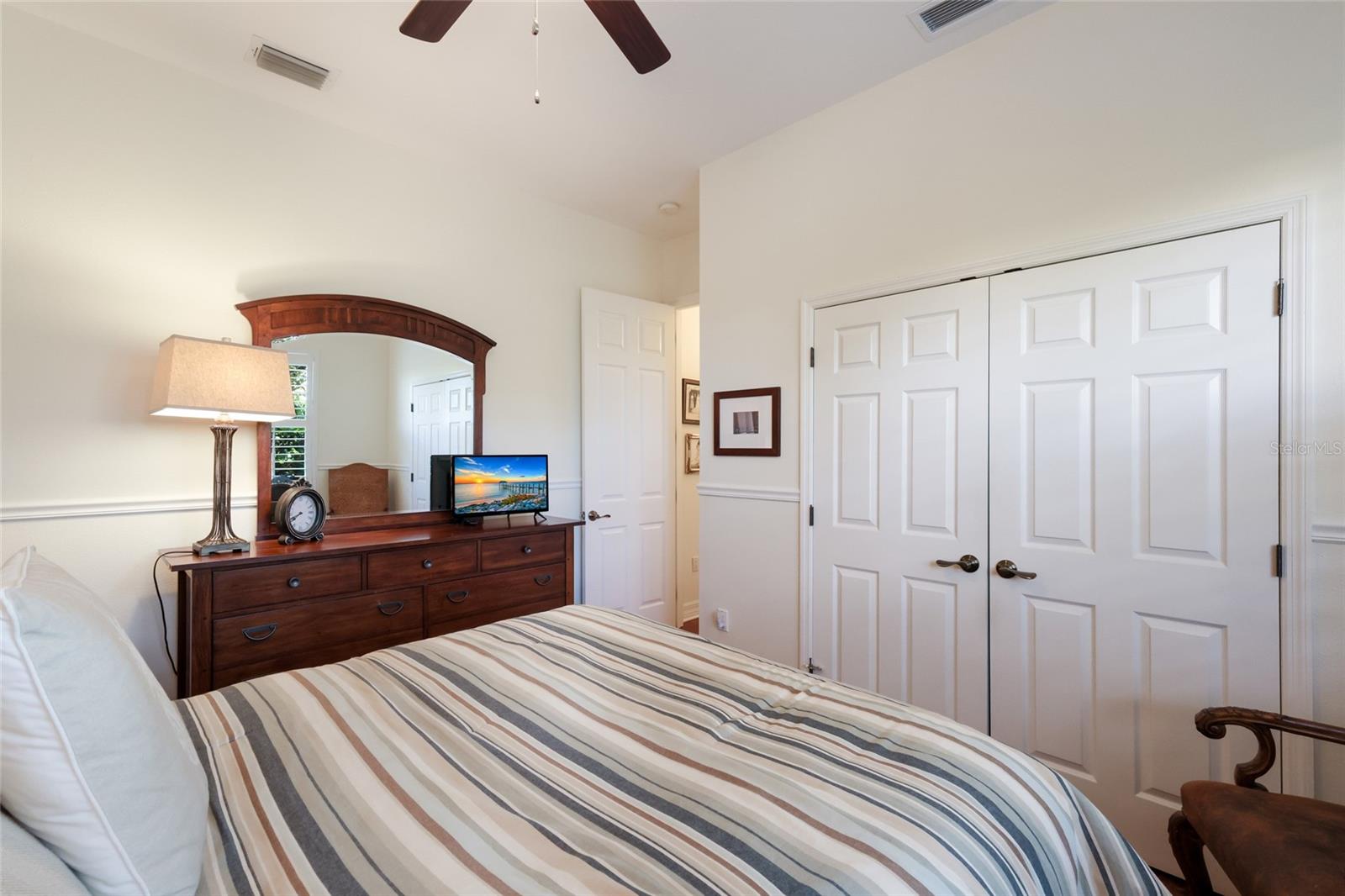 Image 47 of 82 For 7207 Ashland Glen
