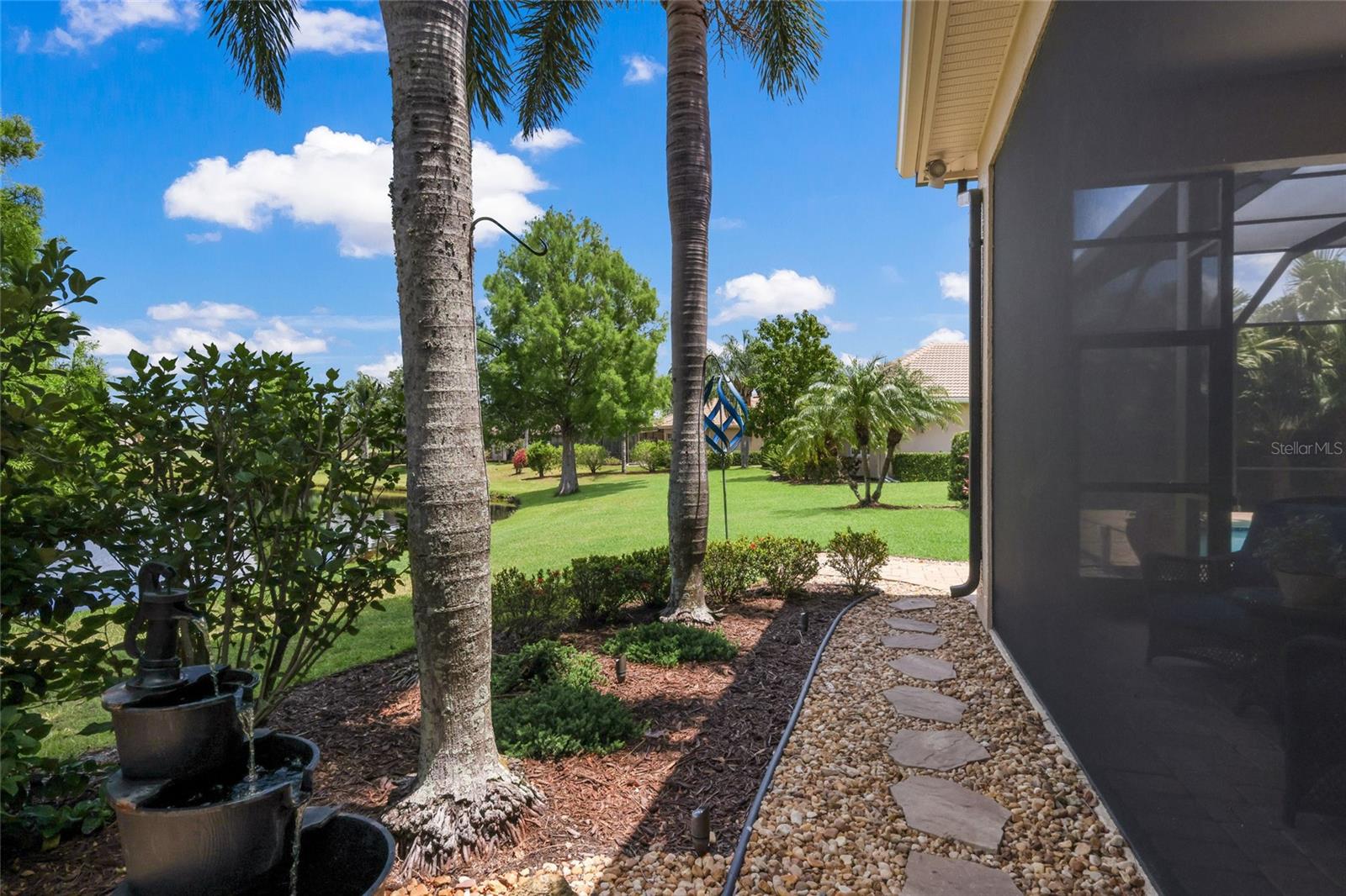Image 61 of 82 For 7207 Ashland Glen