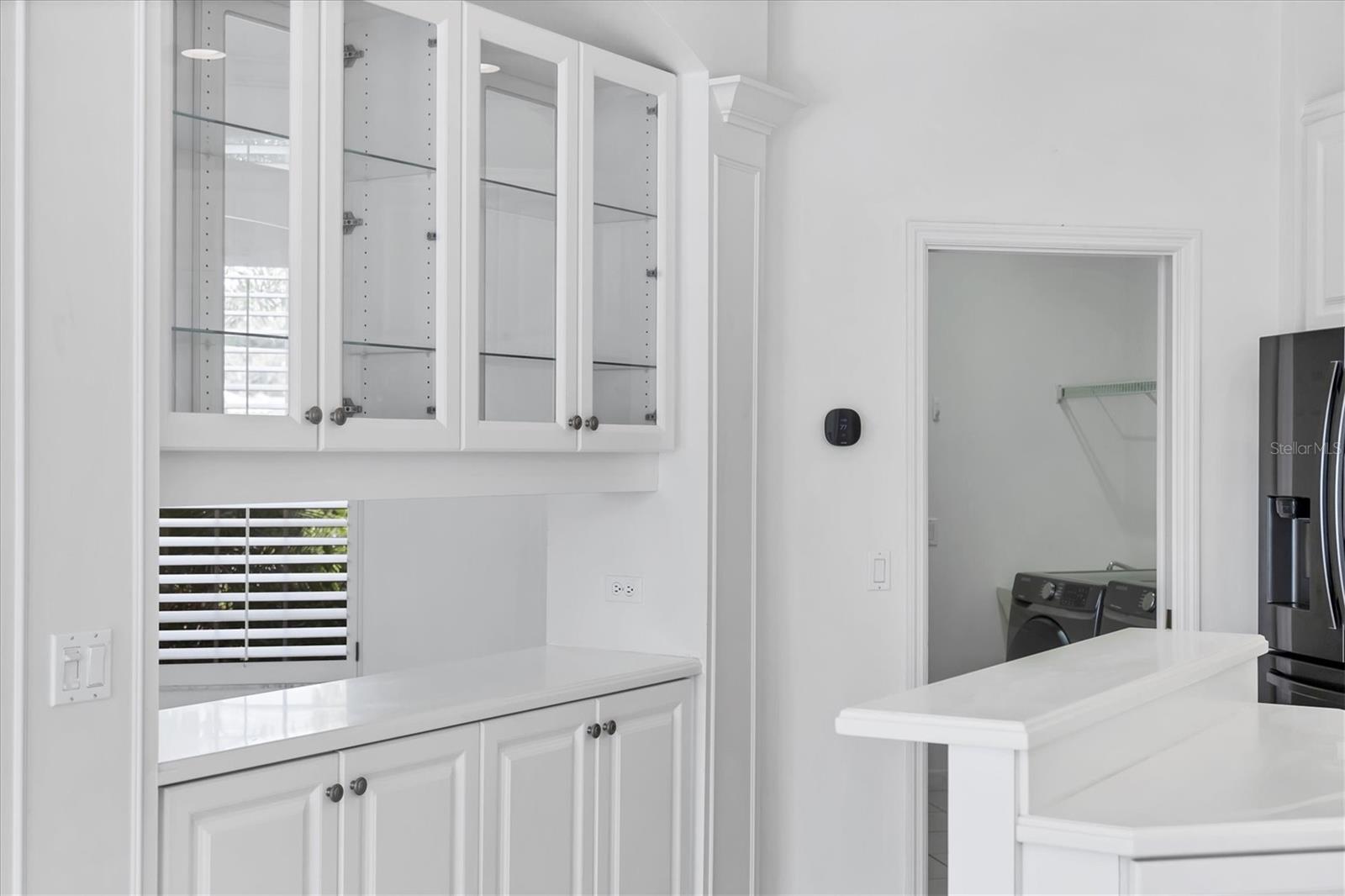 Image 16 of 47 For 8501 Park Shore Lane