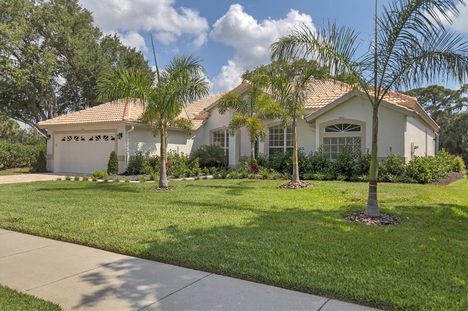 Image 2 of 47 For 8501 Park Shore Lane