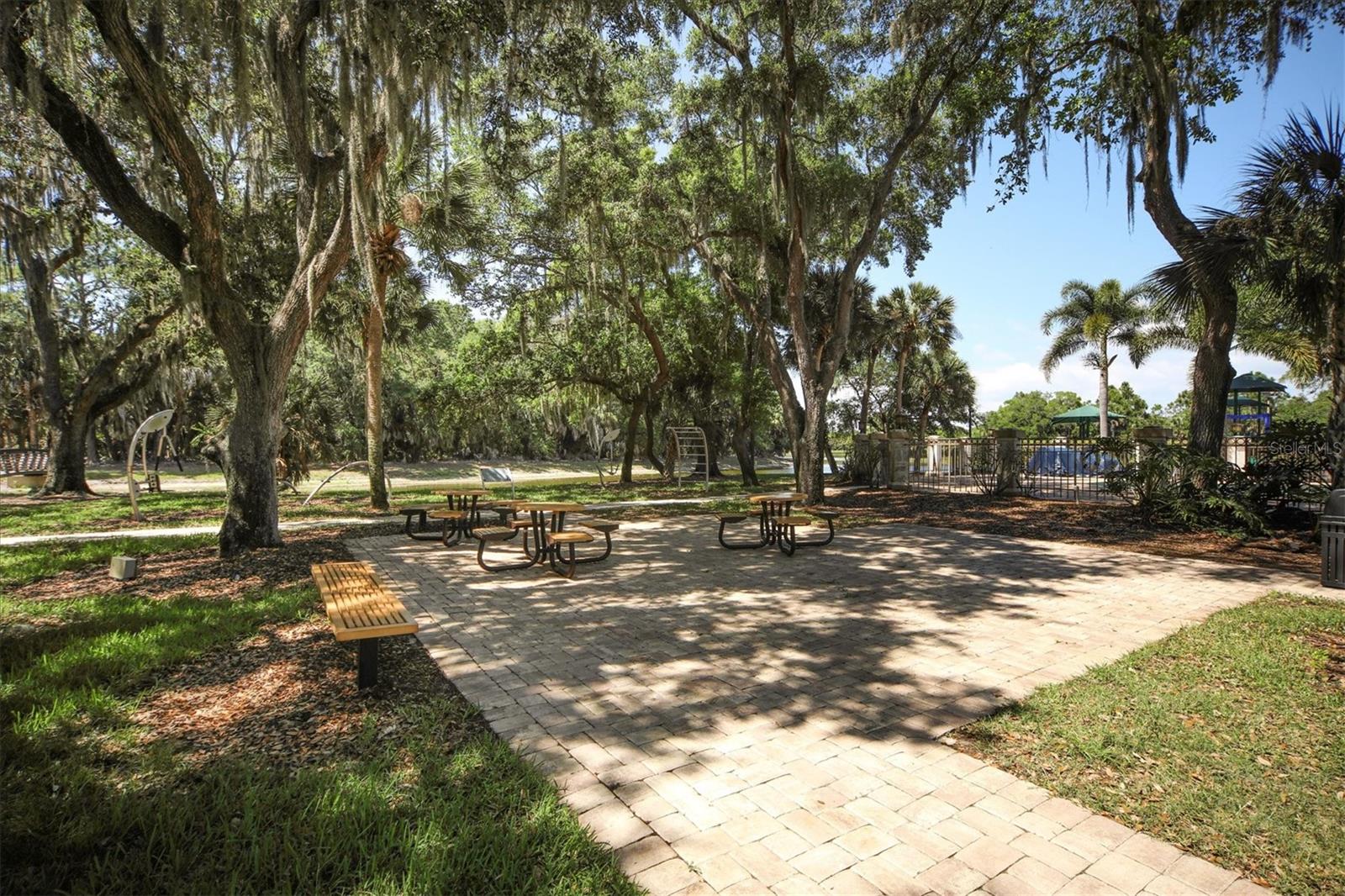 Image 47 of 47 For 8501 Park Shore Lane