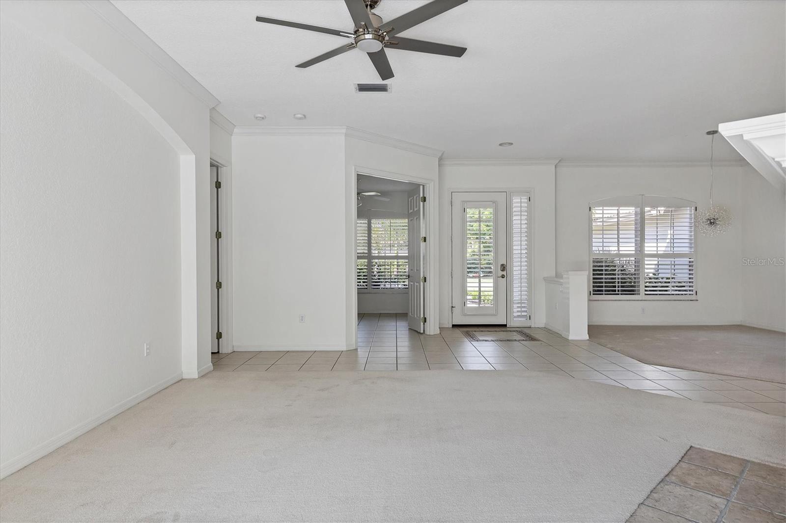 Image 6 of 47 For 8501 Park Shore Lane