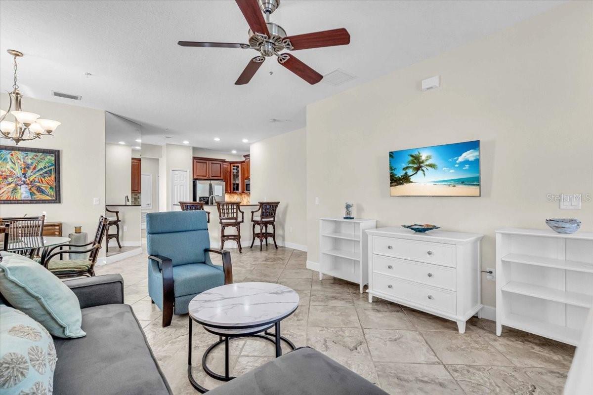 Image 10 of 30 For 8106 Moonstone Drive 17-204