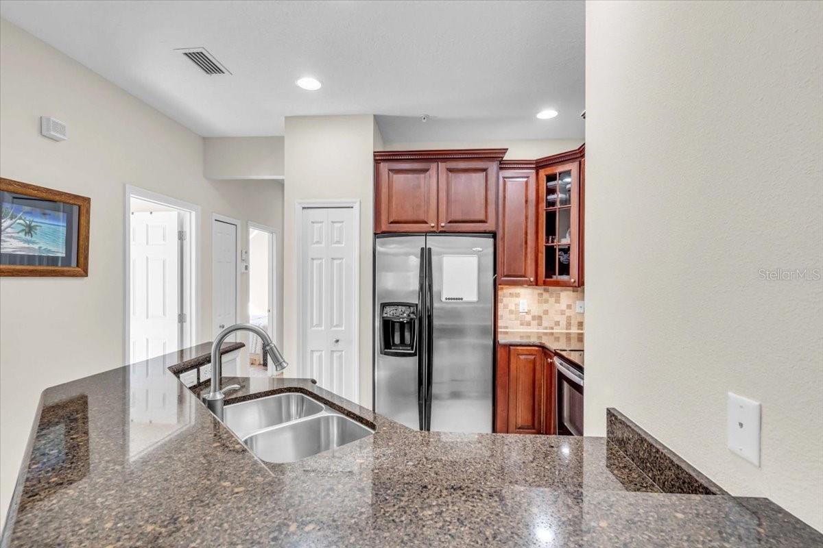 Image 14 of 30 For 8106 Moonstone Drive 17-204